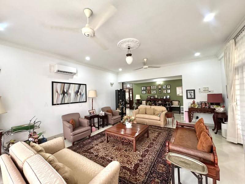 Bungalow House untuk Dijual di Kampung Tunku (Petaling Jaya) - Adzura Zamedin - Living Room - PropertyGuru.com.my