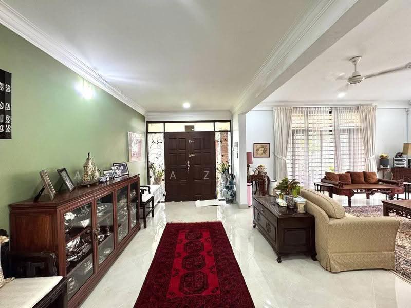 Bungalow House untuk Dijual di Kampung Tunku (Petaling Jaya) - Adzura Zamedin - Living Room - PropertyGuru.com.my
