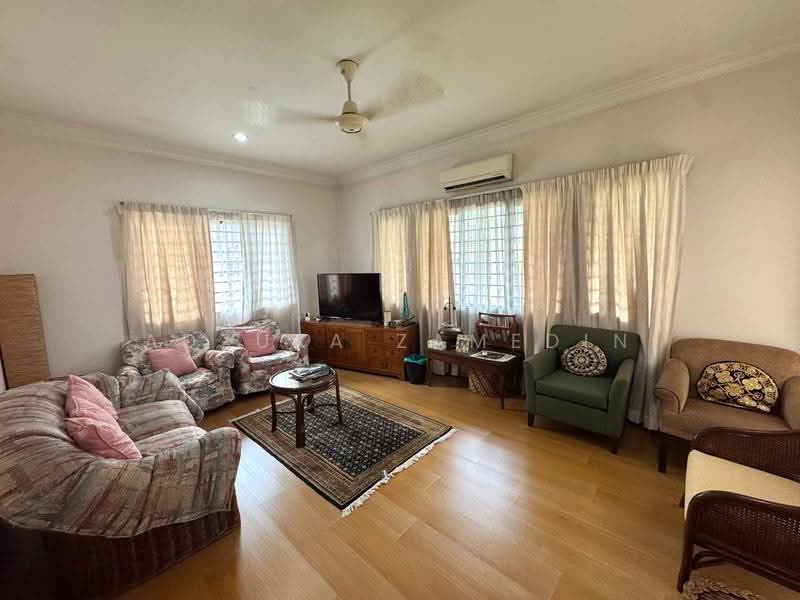 Bungalow House untuk Dijual di Kampung Tunku (Petaling Jaya) - Adzura Zamedin - Living Room - PropertyGuru.com.my