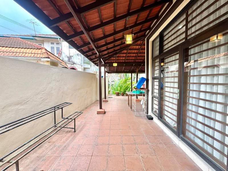 Bungalow House untuk Dijual di Kampung Tunku (Petaling Jaya) - Adzura Zamedin - Exterior - PropertyGuru.com.my