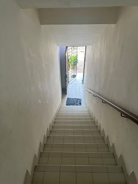 Rumah Teres 2.5-Tingkat untuk Dijual di Kajang (Selangor) - Alex Lee - Entrance - PropertyGuru.com.my