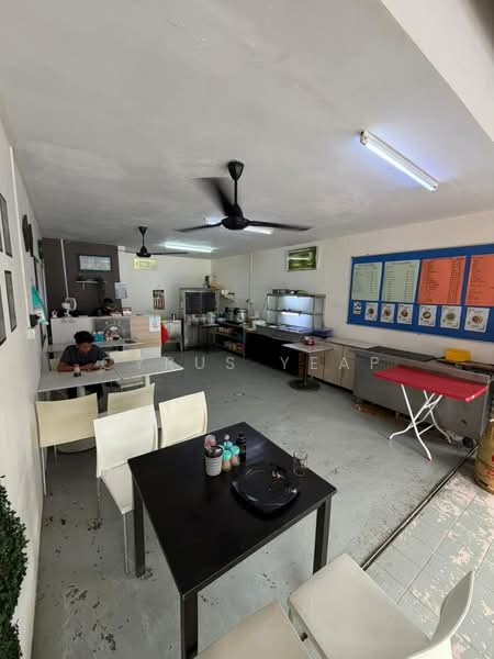 Shop / Office for Rent in Bandar Baru Permas Jaya (Permas Jaya) - Cyrus Yeap - Interior - PropertyGuru.com.my