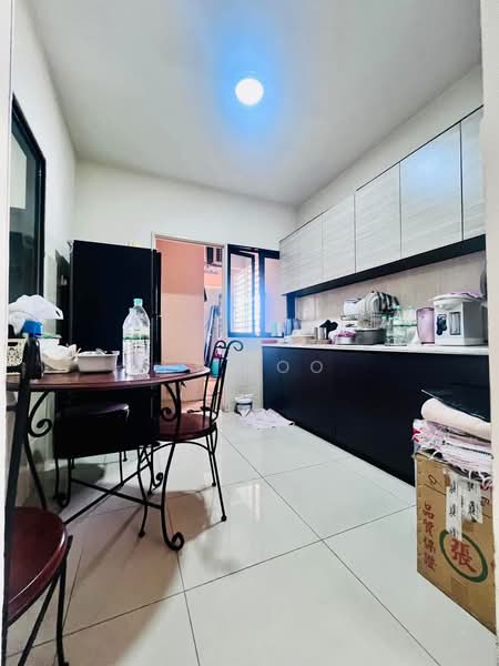 Apartment for Rent at Larkin Residence (Phase One) - PY Loo - Kitchen - PropertyGuru.com.my