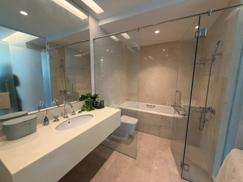 Condominium for Sale at Brunsfield EmbassyView - Don Lee Kah Hou - Bathroom - PropertyGuru.com.my