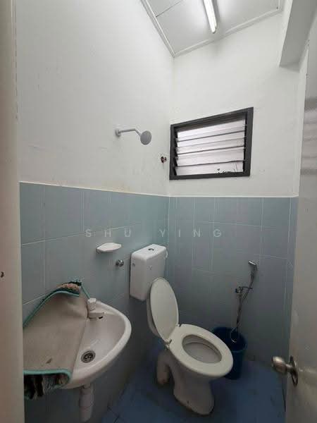 Terraced House for Sale in Taman Sri Putri (Kulai) - Shu Ying - Bathroom - PropertyGuru.com.my