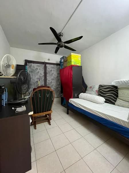 Condominium for Sale at Palm Spring @ Damansara - Elvis Kok - Bedroom - PropertyGuru.com.my