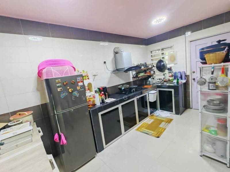 Rumah Kluster untuk Dijual di Taman Putra Perdana (Puchong) - Evan Goh - Kitchen - PropertyGuru.com.my