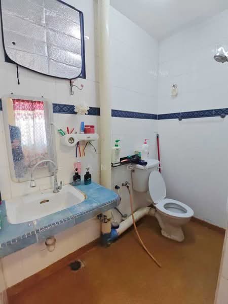 Rumah Kluster untuk Dijual di Taman Putra Perdana (Puchong) - Evan Goh - Bathroom - PropertyGuru.com.my