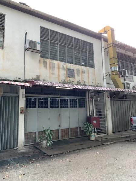 Factory for Rent in Taman Perindustrian Bukit Serdang (Seri Kembangan) - Brandon Yee - Exterior - PropertyGuru.com.my