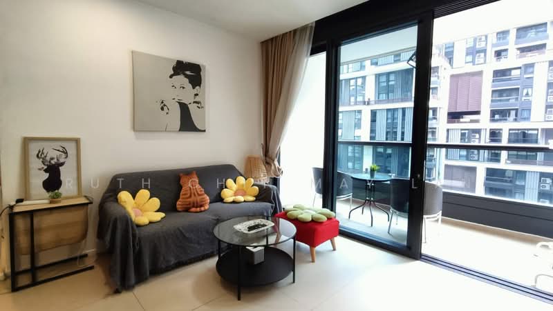 Service Residence for Sale at Arcoris SOHO - Ruth Chin May Lan - Living Room - PropertyGuru.com.my