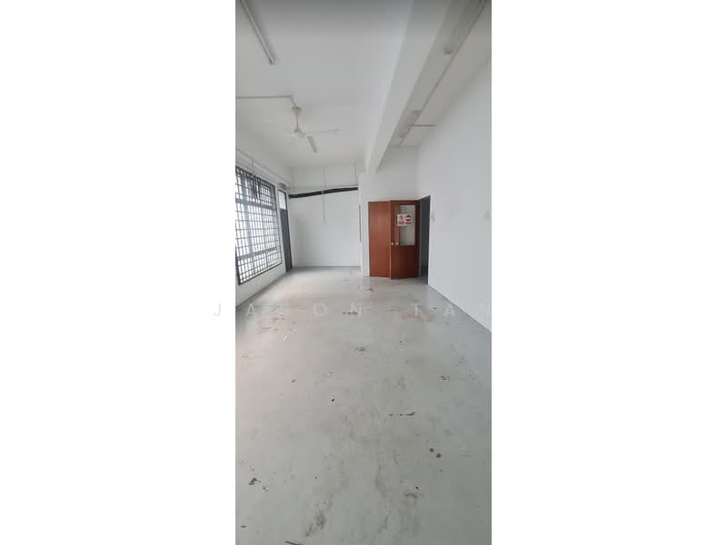 Kedai untuk Disewa di Taman Puncak Jalil (Seri Kembangan) - Jason Tan - Interior - PropertyGuru.com.my