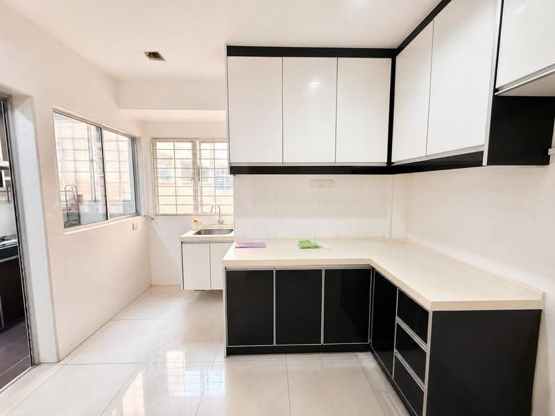 Condominium for Sale at Paradesa Tropika II - Alven Lim - Kitchen - PropertyGuru.com.my