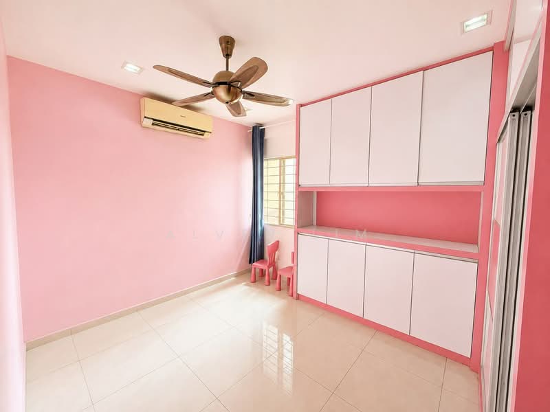 Condominium for Sale at Paradesa Tropika II - Alven Lim - Bedroom - PropertyGuru.com.my