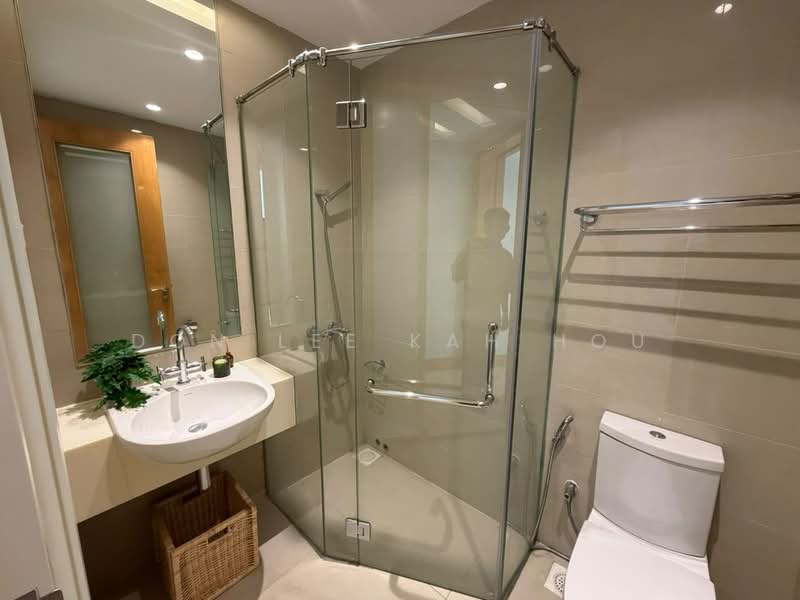 Condominium for Sale at Brunsfield EmbassyView - Don Lee Kah Hou - Bathroom - PropertyGuru.com.my