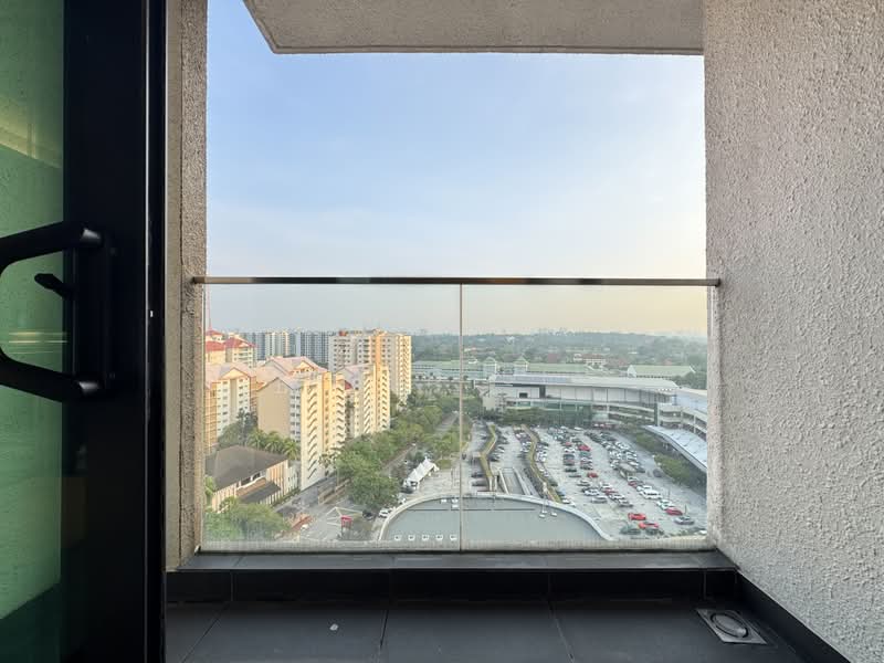 Kediaman Servis untuk Disewa di The Potpourri - David Sin - Balcony - PropertyGuru.com.my