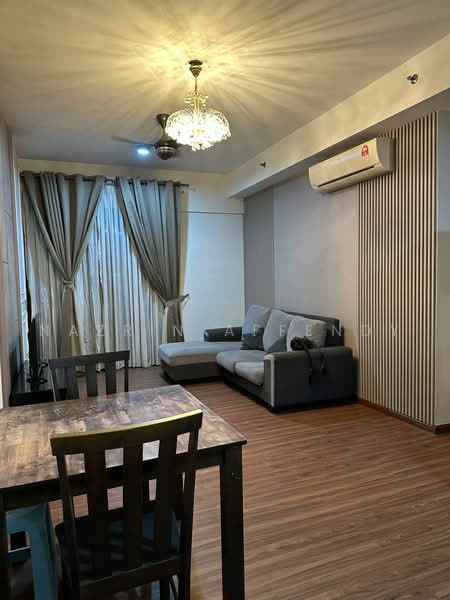 Kediaman Servis untuk Disewa di i-SOHO @ i-City - Nazrin Affendy - Living Room - PropertyGuru.com.my