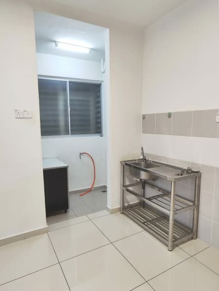 Apartment for Sale at Idaman Selasih - Patrick Tang - Kitchen - PropertyGuru.com.my