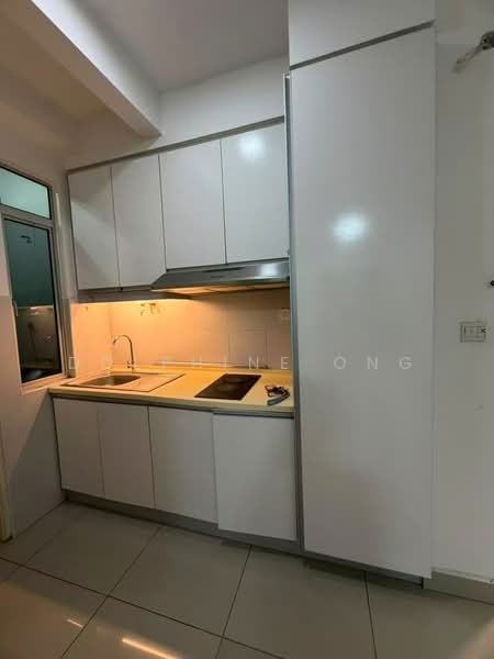 Apartment for Rent at Austin Suites (Permata Austin) - Dolphine Ong - Kitchen - PropertyGuru.com.my