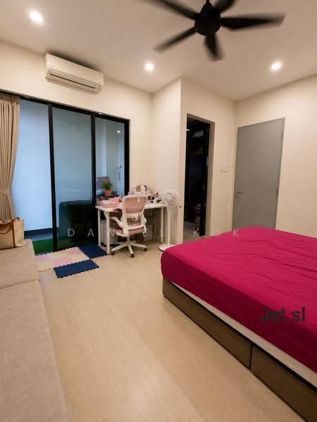 2.5-storey Terraced House for Sale in Setia Utama (Setia Alam) - Daniel Kok - Bedroom - PropertyGuru.com.my