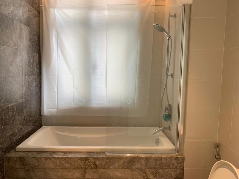 Service Residence for Sale at Damai 88 - Yeong . - Bathroom - PropertyGuru.com.my
