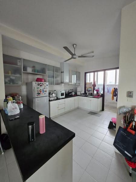 Condominium for Sale at USJ One Avenue Condo - Cindy Ng - Kitchen - PropertyGuru.com.my