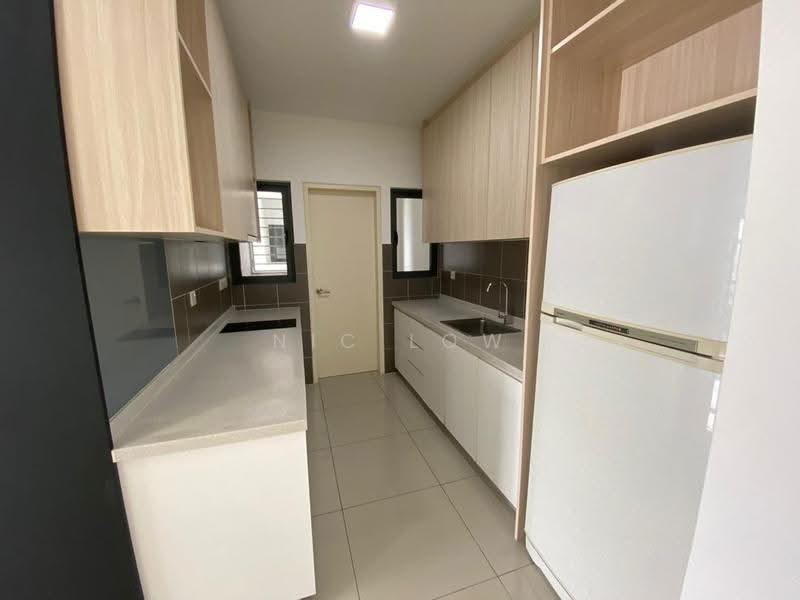 Kondominium untuk Dijual di Lakeville Residence - Nic Low - Kitchen - PropertyGuru.com.my