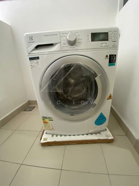 Kondominium untuk Dijual di Lakeville Residence - Nic Low - Interior - PropertyGuru.com.my