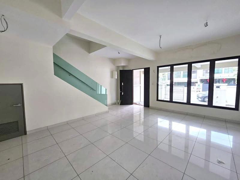 Rumah Teres 2-Tingkat untuk Dijual di Kuchai Lama (Kuala Lumpur) - Kew . - Living Room - PropertyGuru.com.my