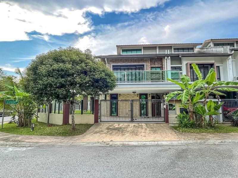 Rumah Teres 2-Tingkat untuk Dijual di Denai Alam (Shah Alam) - Adzura Zamedin - Exterior - PropertyGuru.com.my