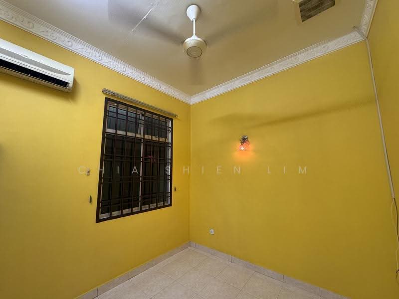 1-storey Terraced House for Sale in Taman Bestari Indah (Ulu Tiram) - Chia Shien Lim - Interior - PropertyGuru.com.my