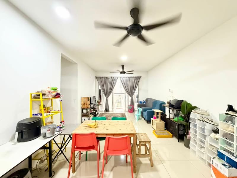 Condominium for Sale at Platinum Splendor Residence - Stephanie . - Living Room - PropertyGuru.com.my