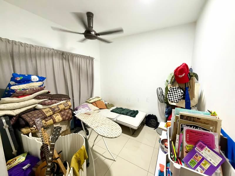 Condominium for Sale at Platinum Splendor Residence - Stephanie . - Bedroom - PropertyGuru.com.my