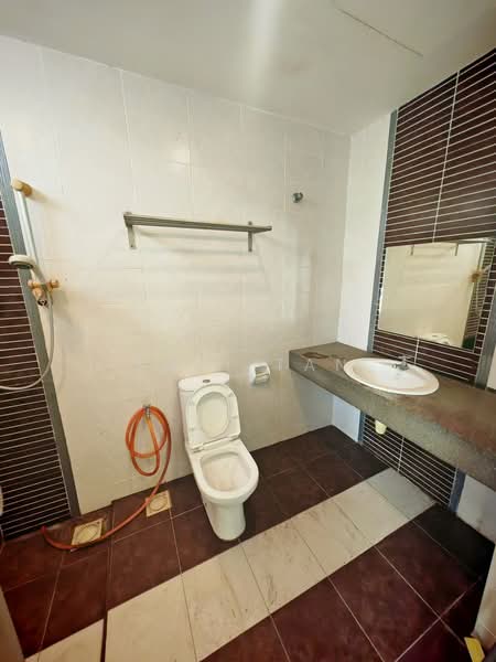 Rumah Teres 3-Tingkat untuk Dijual di Laman Rimbunan (Kepong) - Suki Tan - Bathroom - PropertyGuru.com.my