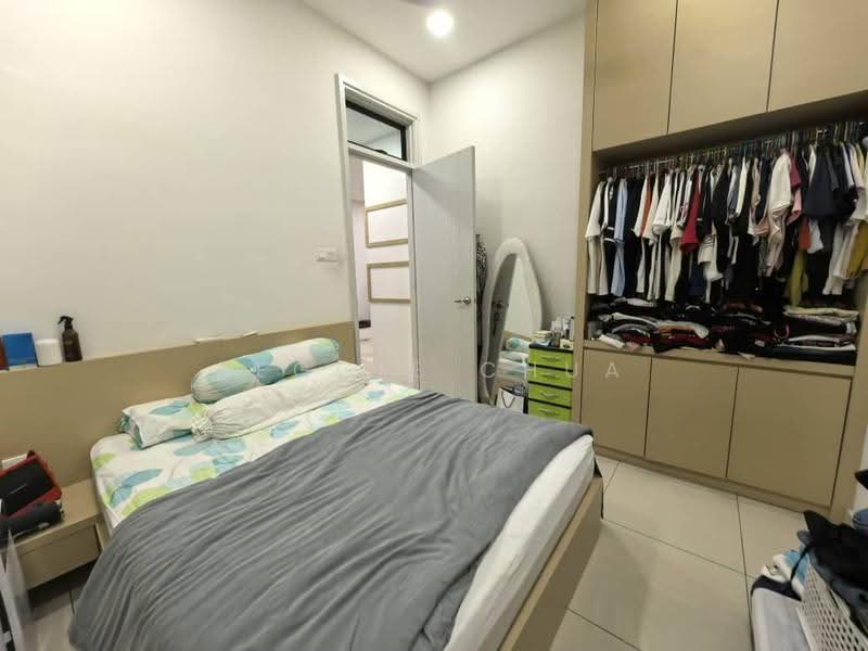 2-storey Terraced House for Sale in Taman Desa Botani (Batu Pahat) - Peggie Chua - Bedroom - PropertyGuru.com.my