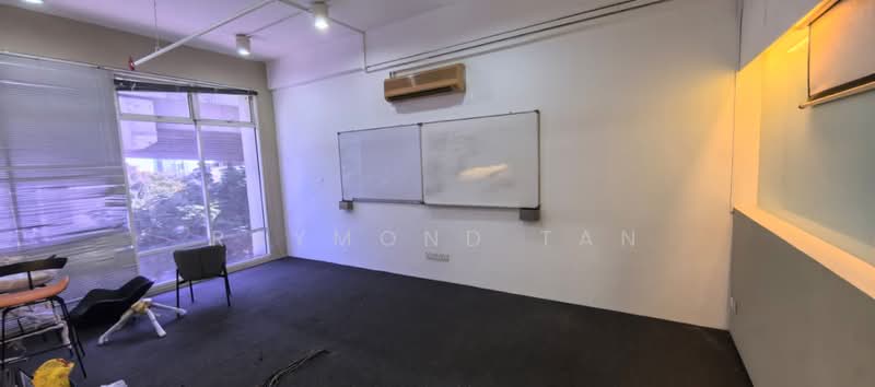 Pejabat untuk Disewa di DAMANSARA PERDANA (Petaling Jaya) - Raymond Tan - Interior - PropertyGuru.com.my