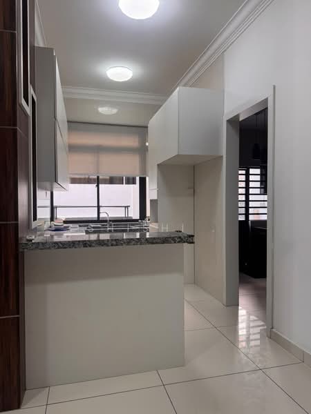 Cluster House for Sale in Horizon Hills (Iskandar Puteri (Nusajaya)) - Shishi . - Kitchen - PropertyGuru.com.my