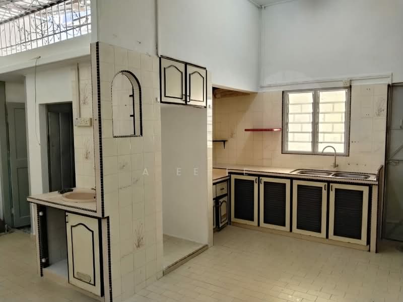 1-storey Terraced House for Sale in Ayer Itam (Penang) - A Ee Ee - Kitchen - PropertyGuru.com.my