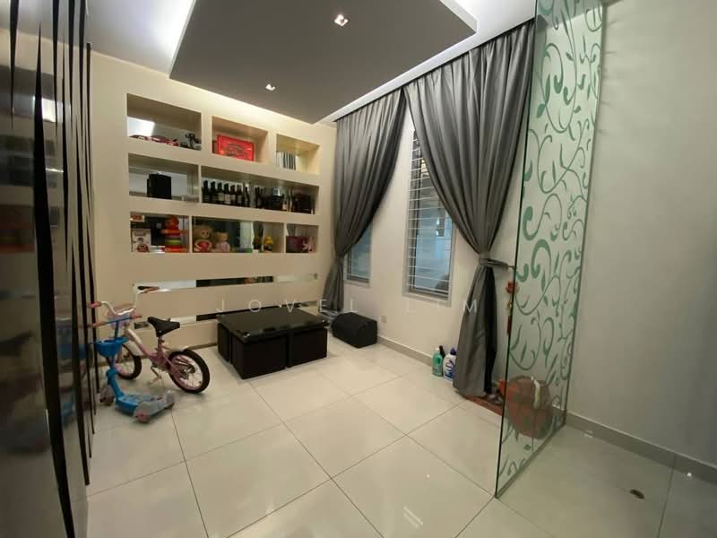 Rumah Kluster untuk Dijual di Taman Nusa Bestari (Iskandar Puteri (Nusajaya)) - Jovel Lim - Living Room - PropertyGuru.com.my