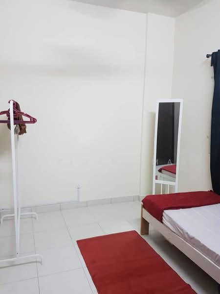 Apartment for Sale at Residensi Warnasari 2 - Hazeman Omar - Bedroom - PropertyGuru.com.my