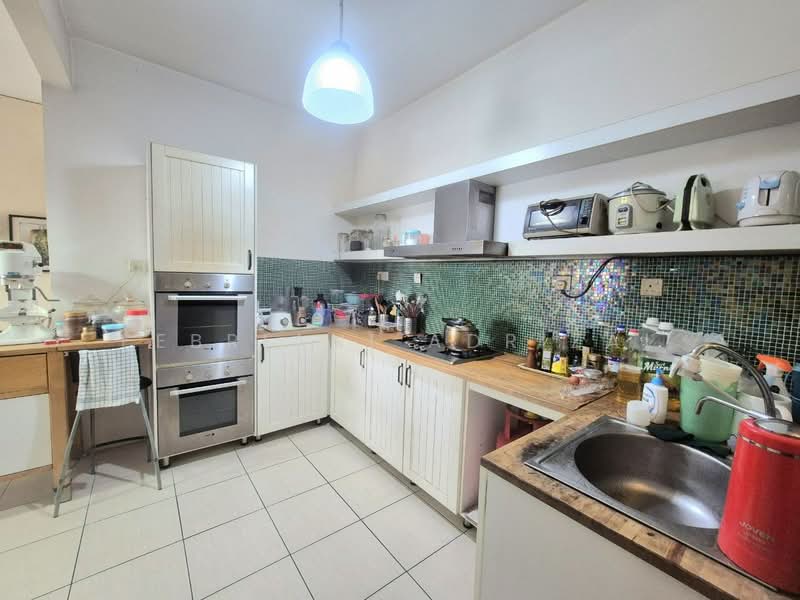 Condominium for Sale at Platinum Lake PV 10 - Febriani Adrizal - Kitchen - PropertyGuru.com.my
