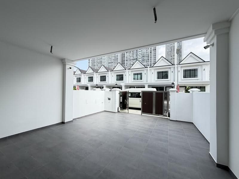 Rumah Teres 2-Tingkat untuk Disewa di Bandar Seri Alam (Masai) - Lifen . - Exterior - PropertyGuru.com.my