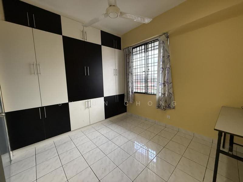 Kondominium untuk Disewa di Green Acre - Shaun Chong - Bedroom - PropertyGuru.com.my