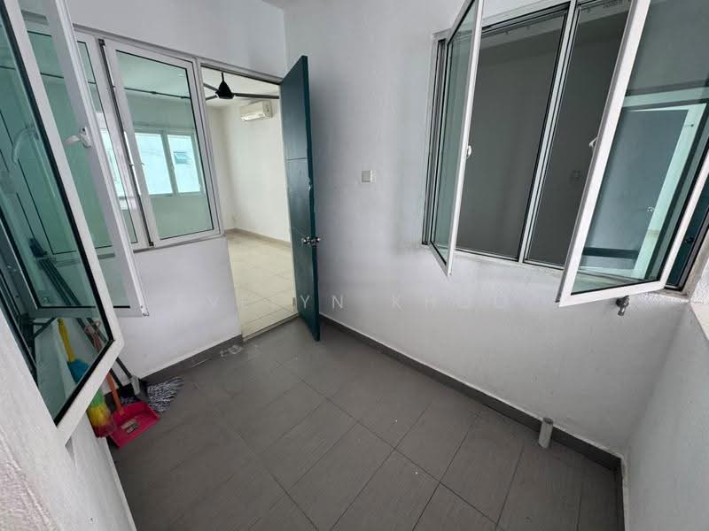 Condominium for Sale at The Regina - Evelyn Khoo - Interior - PropertyGuru.com.my