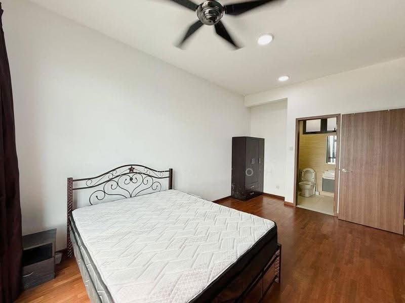 Service Residence for Sale at Crescent Bay Suites (Teluk Bayu) - Edwin Toh - Bedroom - PropertyGuru.com.my