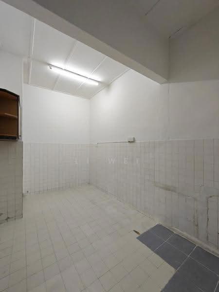 1.5-storey Terraced House for Rent in Taman Molek (Johor Bahru) - Li Wei - PropertyGuru.com.my