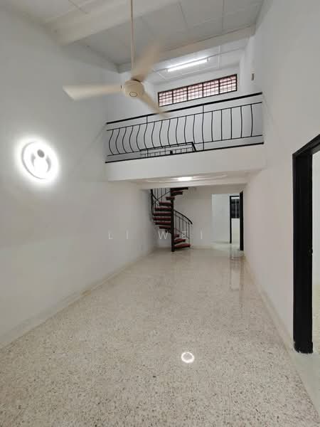 1.5-storey Terraced House for Rent in Taman Molek (Johor Bahru) - Li Wei - PropertyGuru.com.my