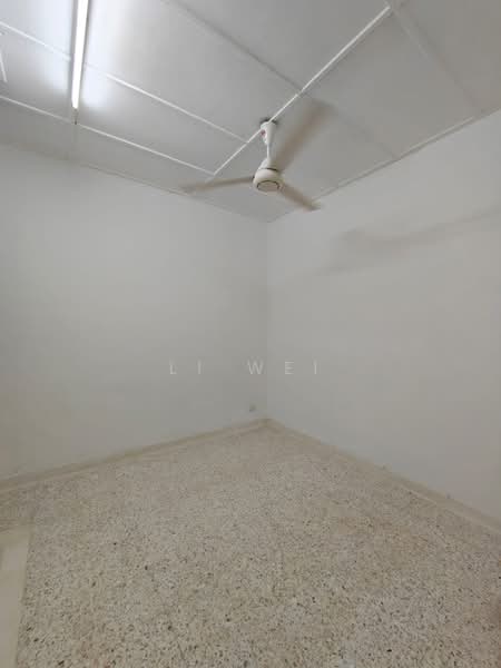 1.5-storey Terraced House for Rent in Taman Molek (Johor Bahru) - Li Wei - PropertyGuru.com.my
