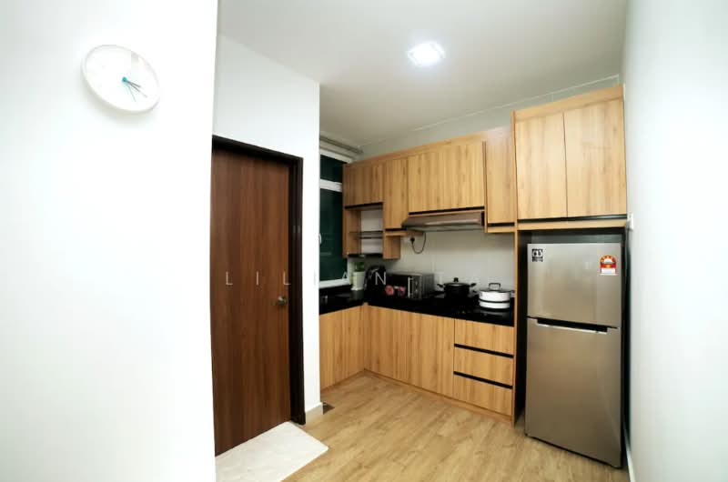 Kondominium untuk Dijual di Aura Residence - Lilian Ta - Kitchen - PropertyGuru.com.my