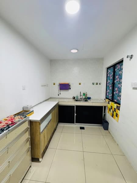 Condominium for Rent at Manhattan Condominium - Vivian Vooi - Kitchen - PropertyGuru.com.my