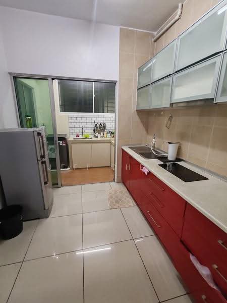 Service Residence for Sale at OUG Parklane - Jeff Cheah - Kitchen - PropertyGuru.com.my